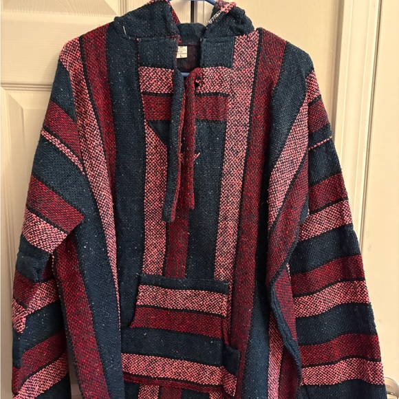 Tops - Women’s Hooded Horse Blanket Sweatshirt - Red, Pink & Dark Blue